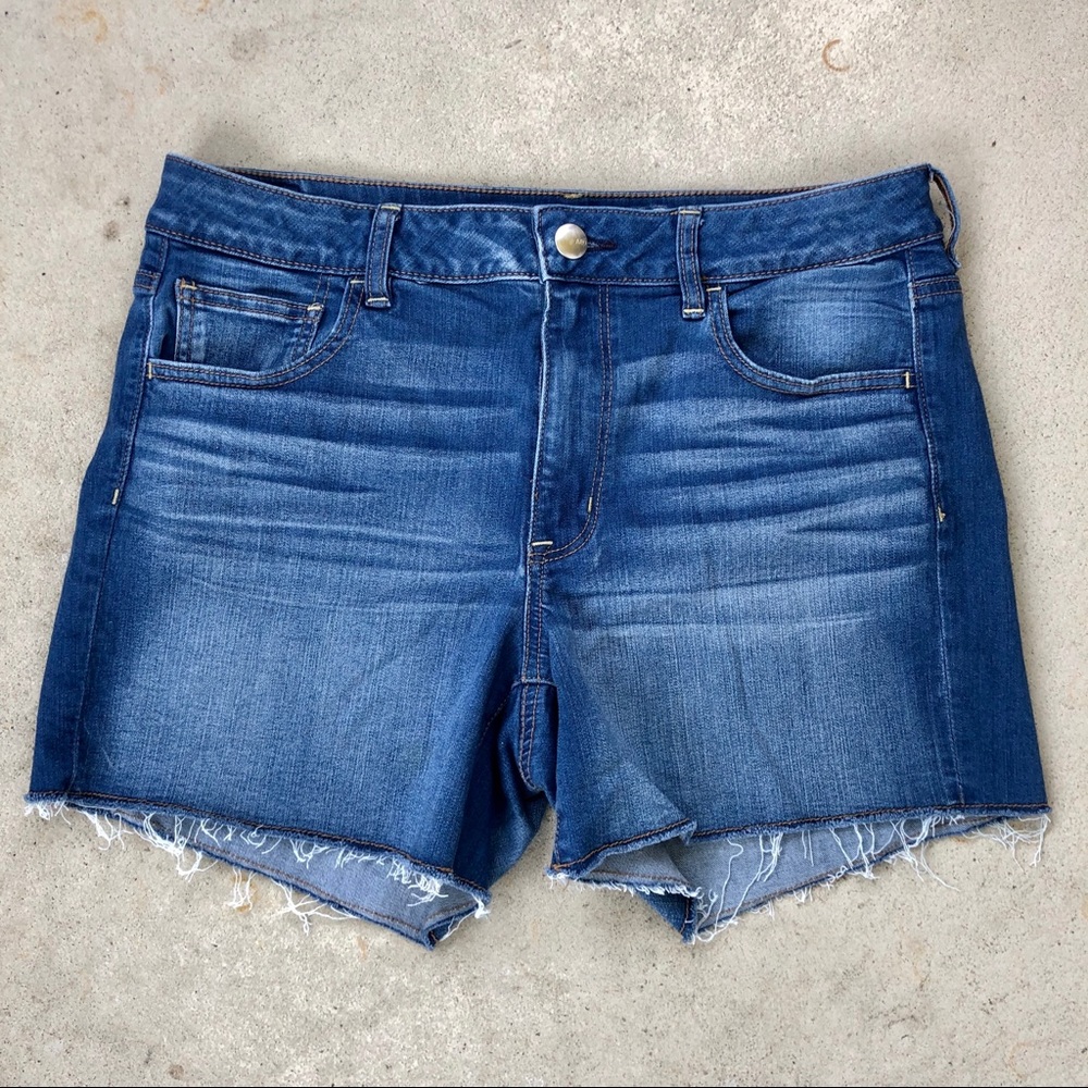 American Eagle 14 Hi-Rise Stretchy Jean Shorts